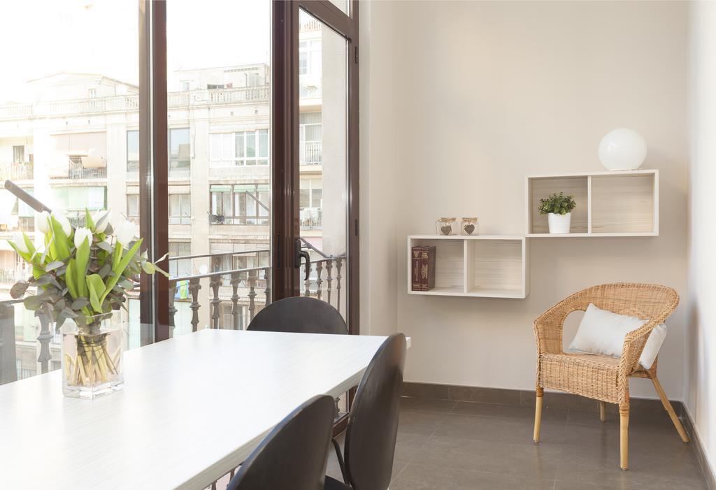شقة Easysleep Gaudi Terrace برشلونة الغرفة الصورة