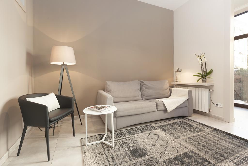 شقة Easysleep Gaudi Terrace برشلونة الغرفة الصورة